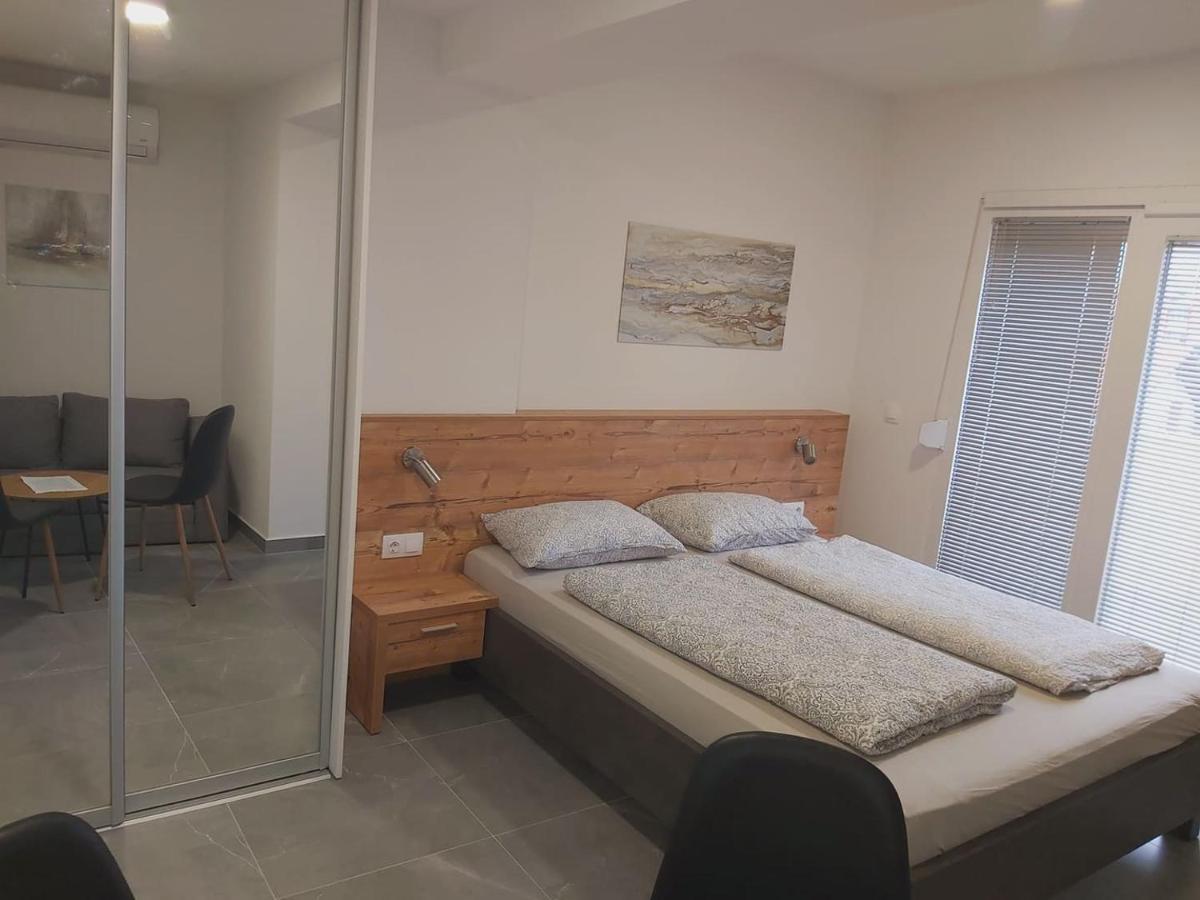 Gold Apartmani Kozarac Exterior photo