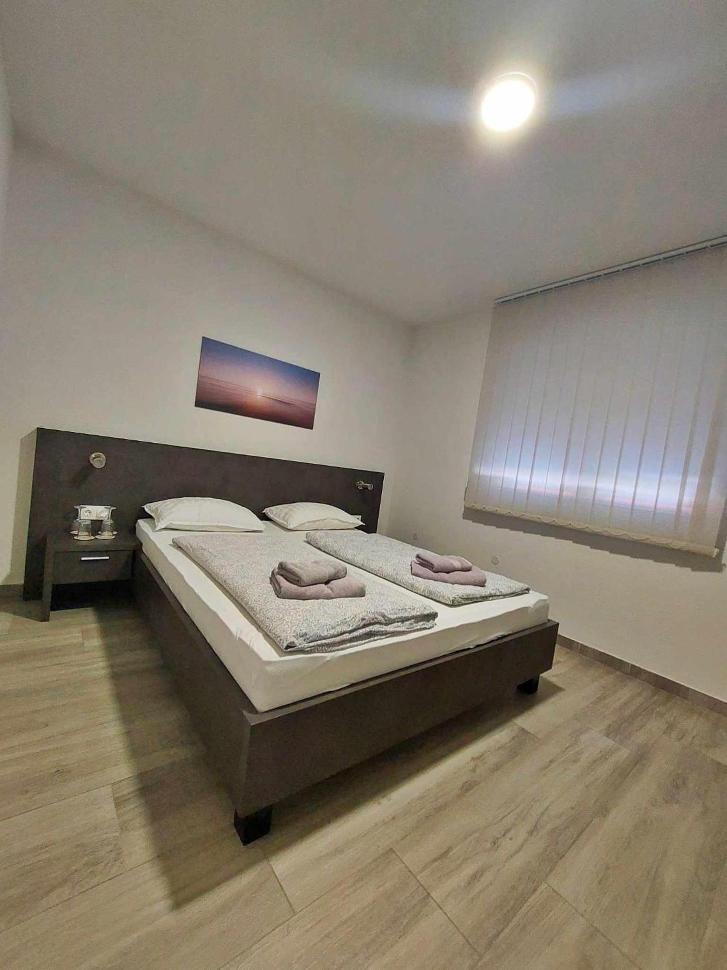 Gold Apartmani Kozarac Exterior photo